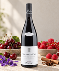 Henri Delagrange Volnay 1er Cru Clos des Chênes rødvin med kirsebær, røde bær, violer og krydderier